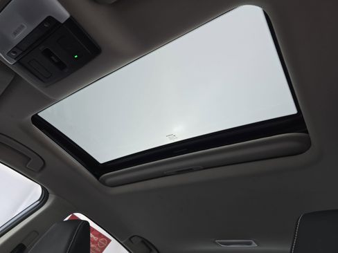 Certified 2023 Nissan Altima 2.5 SR w/ SR Premium Package image 29