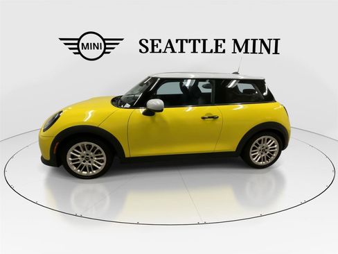 Certified 2025 MINI Cooper S image 6