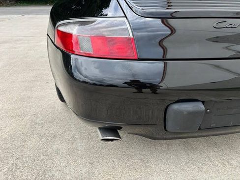 Used 2001 Porsche 911 Cabriolet image 27