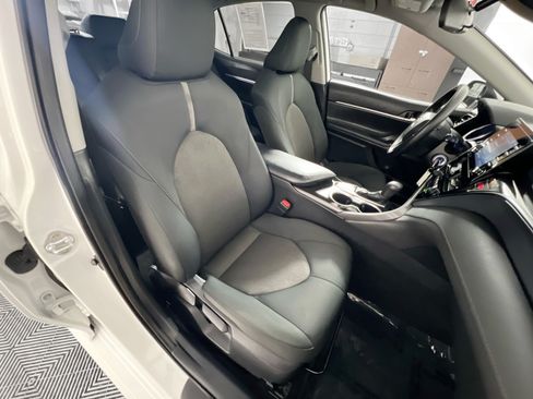 Used 2023 Toyota Camry LE FWD image 29