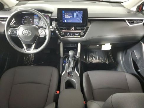 Used 2024 Toyota Corolla Cross LE image 16