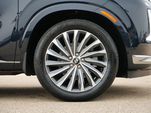 Used 2025 Hyundai Palisade Calligraphy image 9