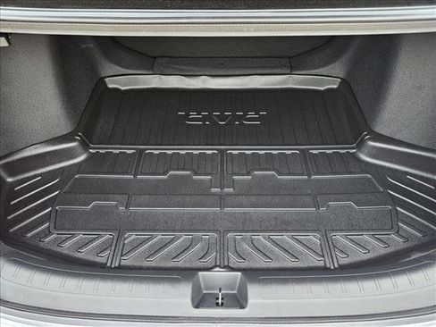 Used 2023 Honda Civic Sport image 6