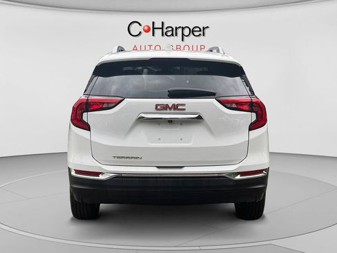 Used 2021 GMC Terrain SLT FWD image 4