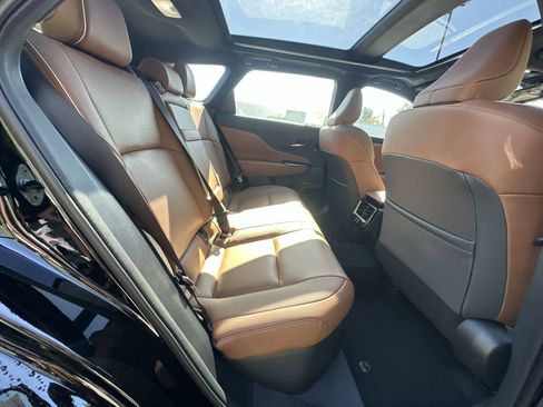 New 2026 Toyota Crown Signia AWD/4WD image 22