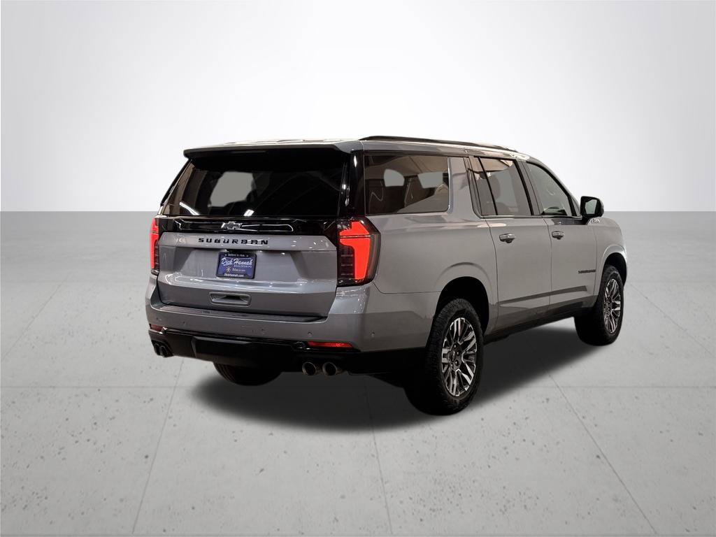 Certified 2025 Chevrolet Suburban Z71 AWD/4WD image 9