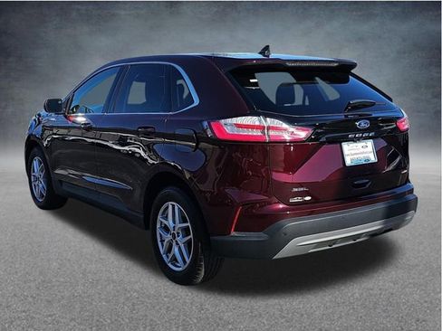 Used 2024 Ford Edge SEL AWD/4WD image 7
