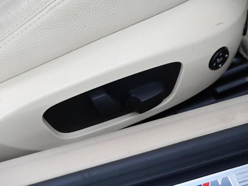 Used 2012 BMW 328i Convertible RWD image 22