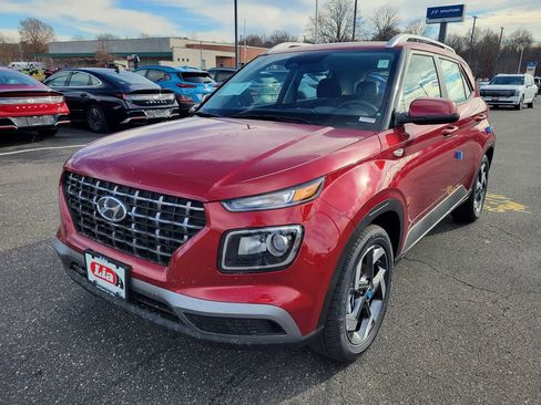 New 2026 Hyundai Venue SEL image 8