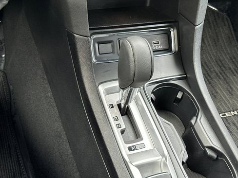 Used 2024 Subaru Ascent Premium w/ Convenience Package image 22