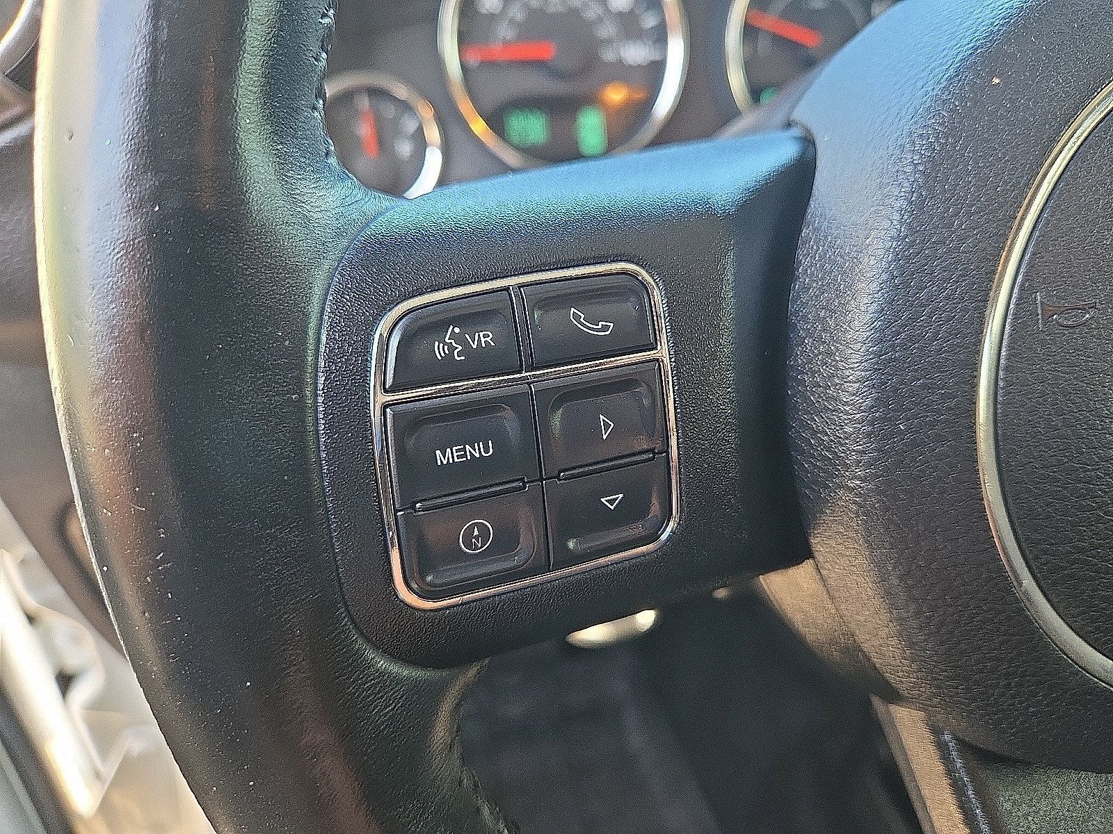 Used 2017 Jeep Wrangler Sport AWD/4WD image 12