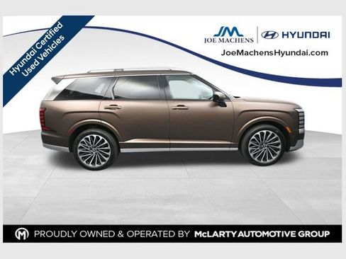 Certified 2026 Hyundai Palisade Calligraphy FWD image 1