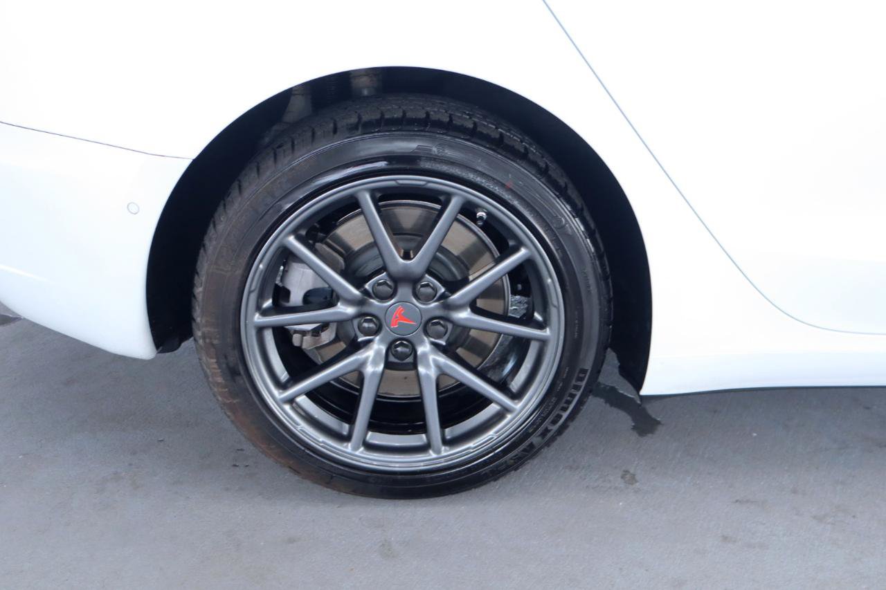 Used 2019 Tesla Model 3 Standard Range Plus RWD image 5