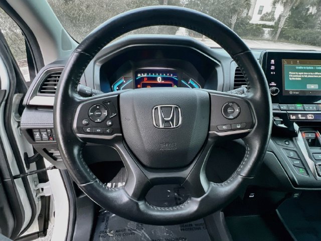 Used 2024 Honda Odyssey EX-L image 16