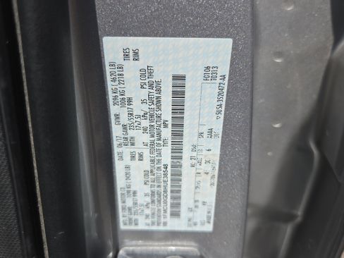 Used 2017 Ford Escape SE FWD image 16