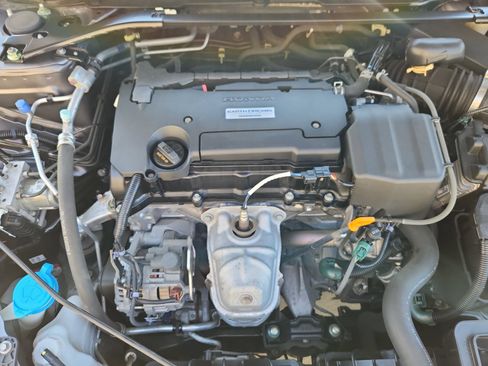 Used 2016 Honda Accord EX image 16