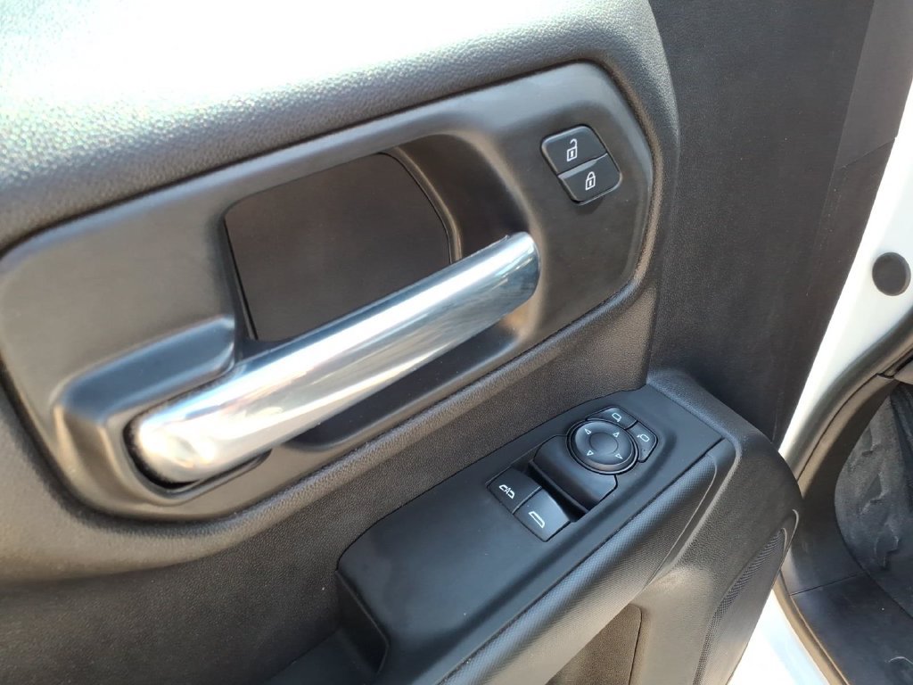 Used 2025 GMC Sierra 1500 Pro w/ Pro Value Package RWD image 15