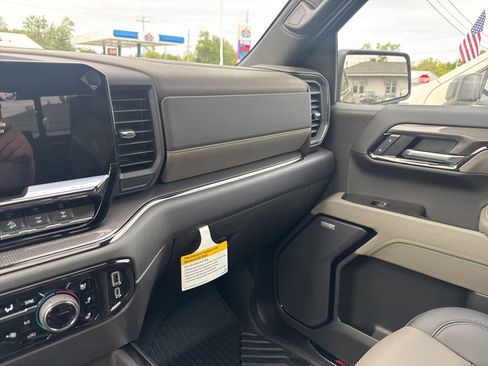 New 2026 Chevrolet Silverado 1500 ZR2 AWD/4WD image 43