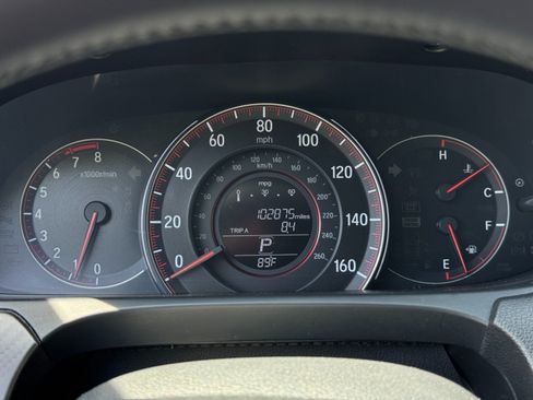 Used 2017 Honda Accord Sport image 17