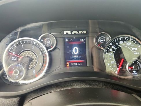 Used 2024 RAM 2500 Big Horn image 17