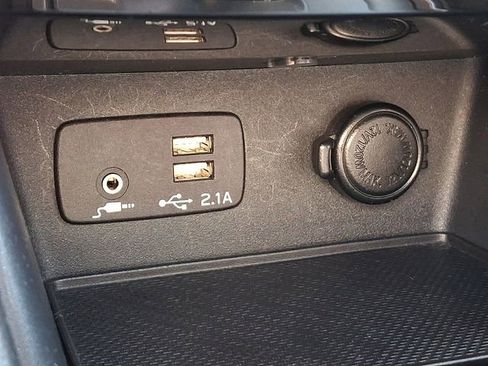 Used 2019 Subaru Forester Premium image 25