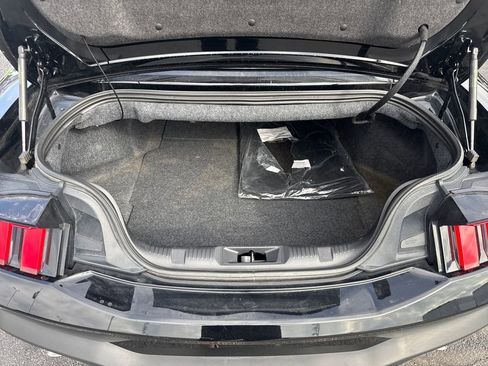 Used 2025 Ford Mustang Premium image 12
