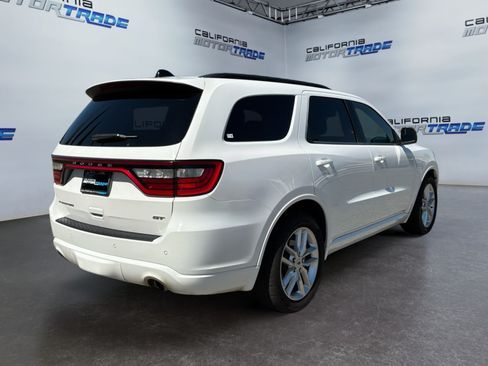 Used 2024 Dodge Durango GT RWD image 5