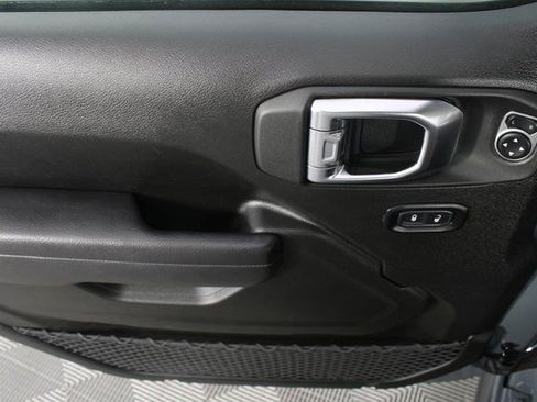 Used 2025 Jeep Wrangler Unlimited Sport S 4xe image 13