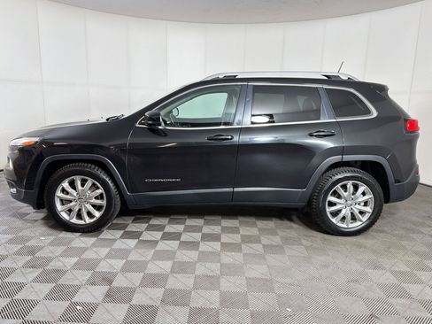 Used 2016 Jeep Cherokee Limited image 2