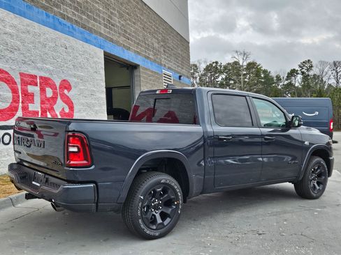 New 2026 RAM 1500 Big Horn AWD/4WD image 7