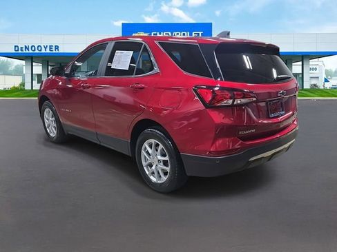 Used 2024 Chevrolet Equinox LT w/ LPO, Floor Liner Package image 10