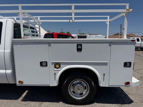 Used 2015 Ford F250 XL w/ Power Equipment Group RWD image 21