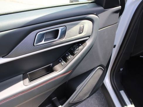 New 2026 Ford Explorer ST-Line RWD image 7