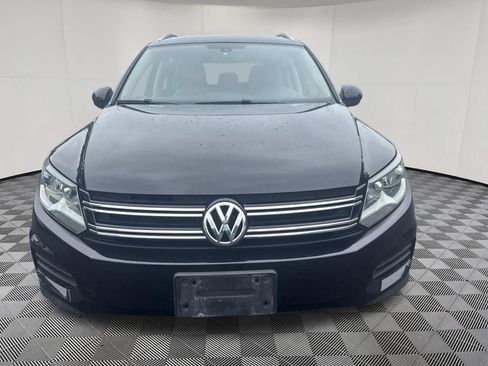 Used 2017 Volkswagen Tiguan Wolfsburg Edition AWD/4WD image 4
