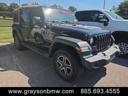 Used 2020 Jeep Wrangler Unlimited Sport AWD/4WD image 1