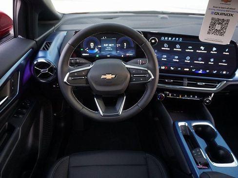 New 2026 Chevrolet Equinox EV LT image 12