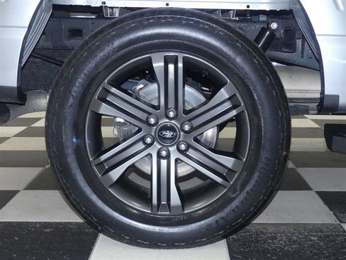 Used 2022 Ford F150 XLT w/ Equipment Group 302A High image 36