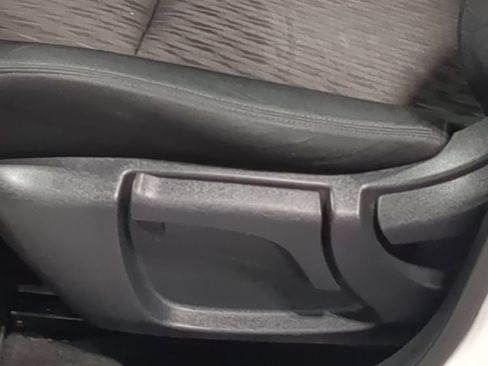 Used 2017 Nissan Rogue S AWD/4WD image 20