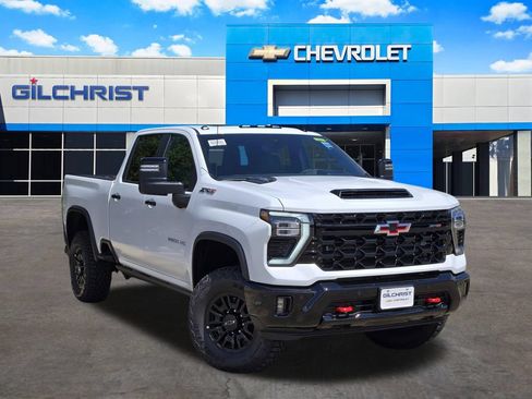 New 2026 Chevrolet Silverado 2500 ZR2 AWD/4WD image 1