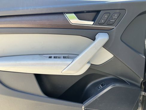 Used 2022 Audi Q5 2.0T Premium Plus image 14