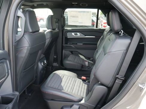New 2026 Ford Explorer ST-Line AWD/4WD image 25