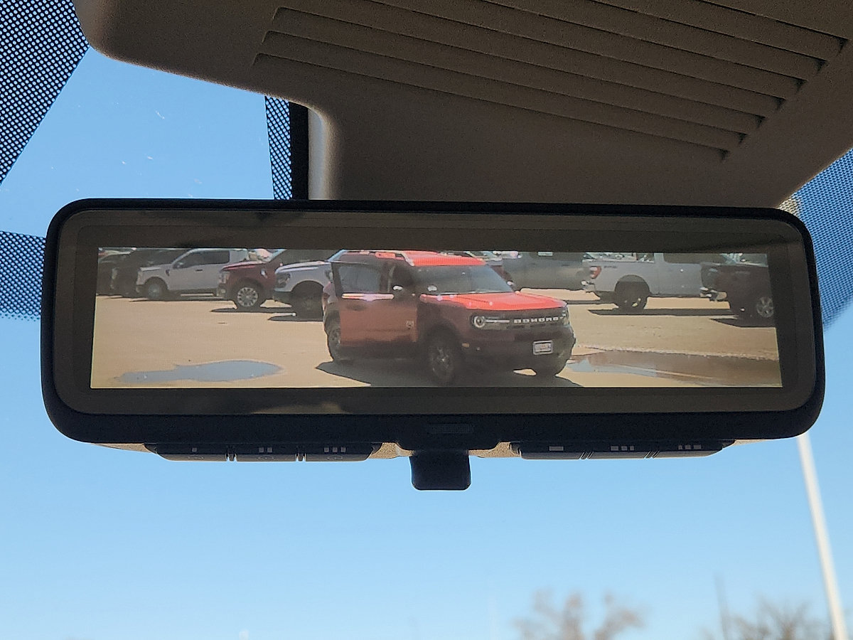 Used 2019 Nissan Armada Platinum RWD image 11
