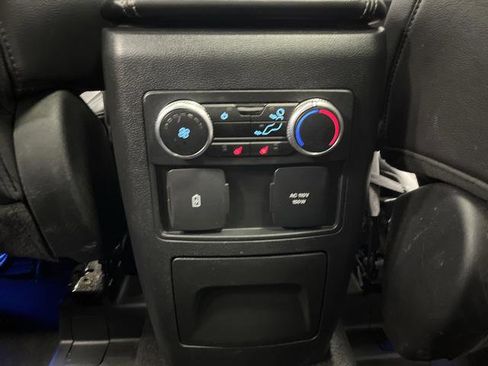 Used 2023 Ford Explorer Limited AWD/4WD image 35