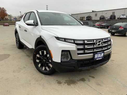 New 2026 Hyundai Santa Cruz SE image 2