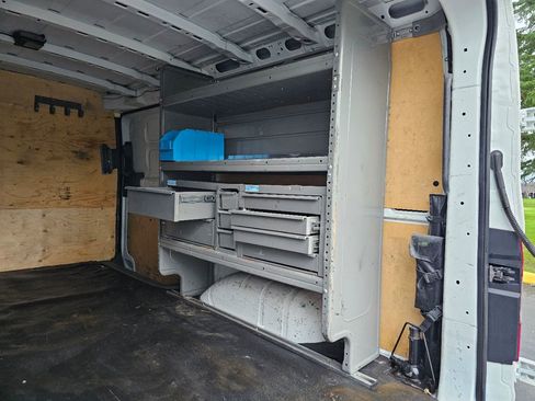 Used 2019 Nissan NV 3500 SL w/ Navigation Package image 24