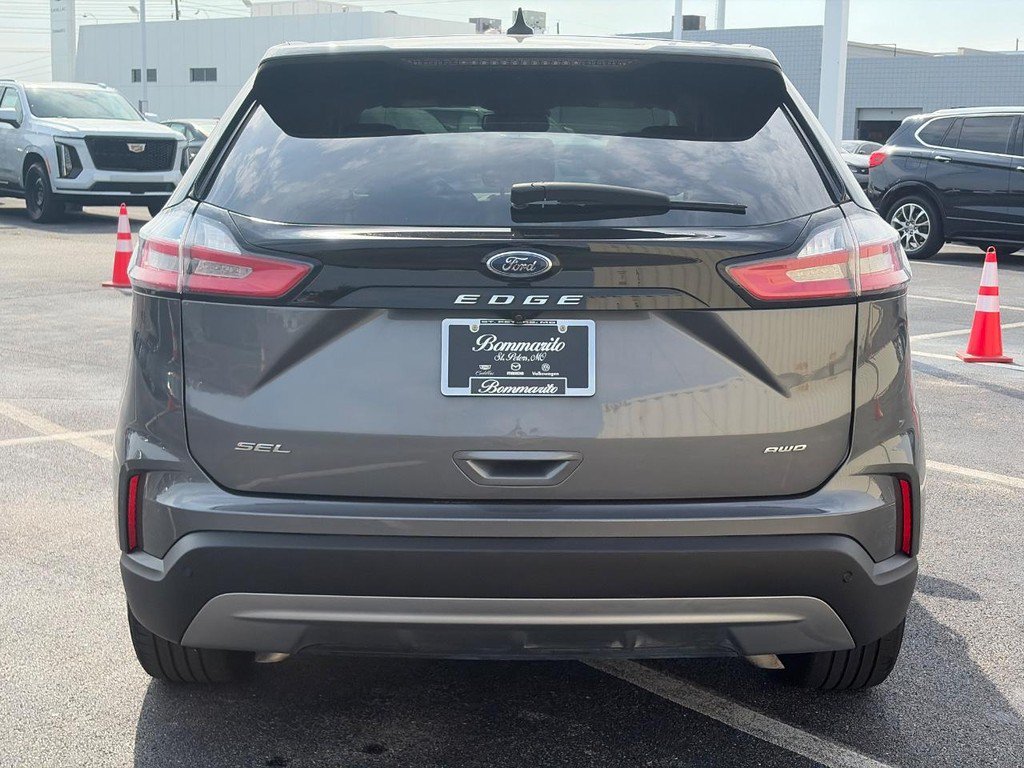 Used 2024 Ford Edge SEL AWD/4WD image 6