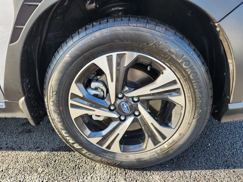 Certified 2025 Subaru Crosstrek 2.0i Premium image 7