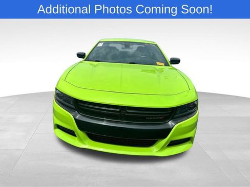 Used 2023 Dodge Charger SXT w/ Blacktop Package RWD image 2