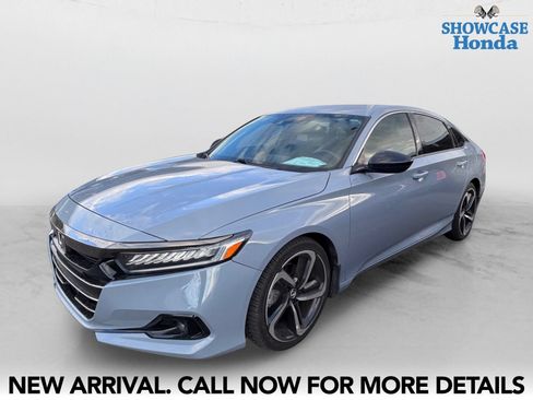 Used 2022 Honda Accord Sport image 2