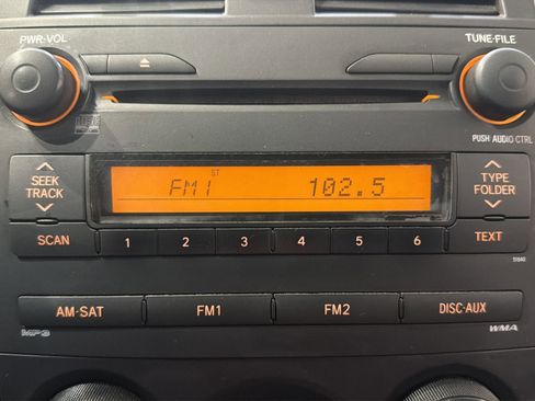 Used 2009 Toyota Corolla LE image 24